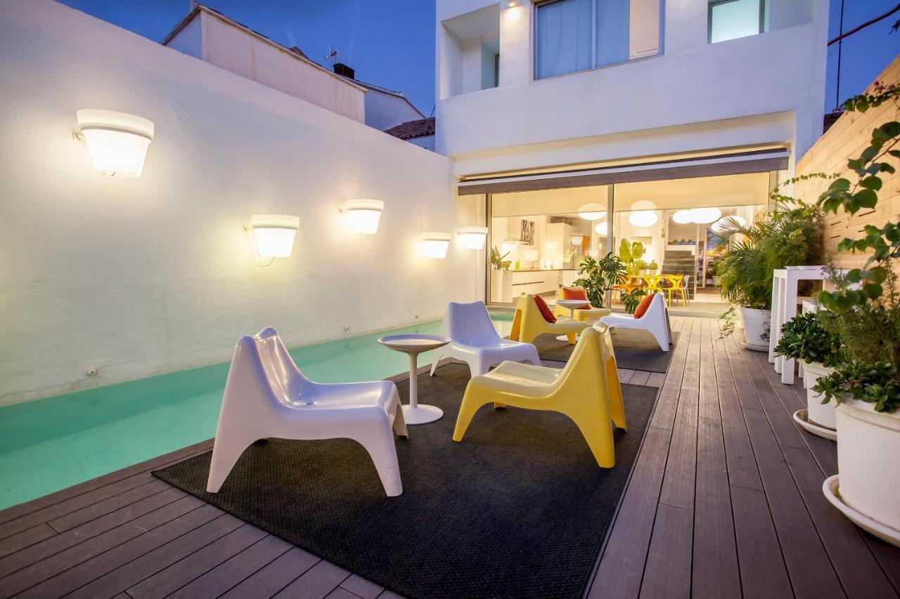 In With Pool On The Beach Villa