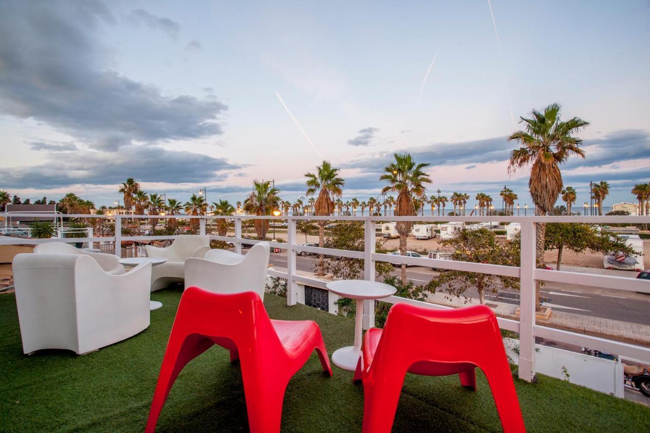 In With Pool On The Beach Villa Valencia